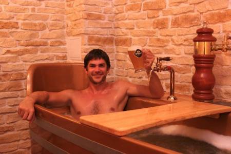 70_pivni_koupel_bernard_lux_(celkem_ve_3_vanach)__3-4_osoby_obrazek